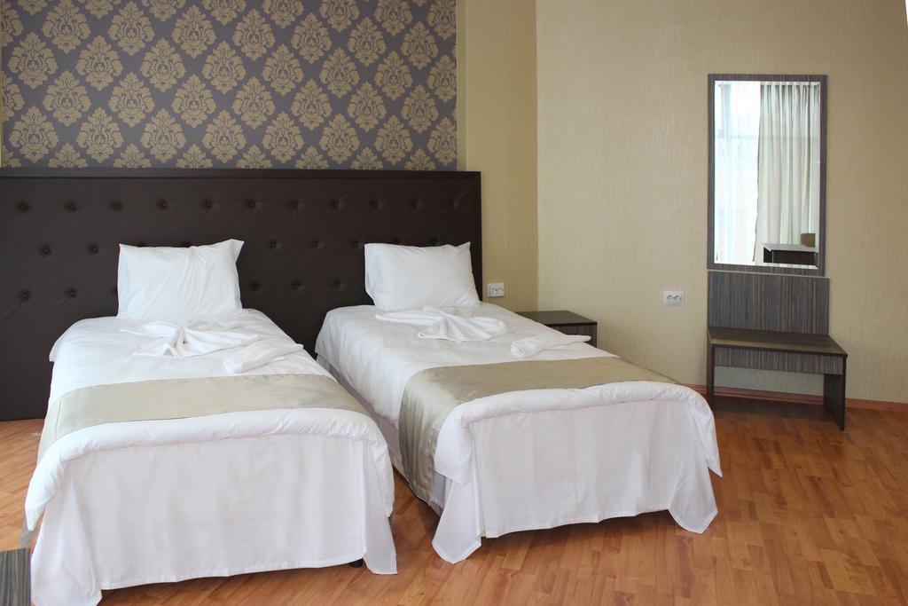 Family Hotel Silistra Ngoại thất bức ảnh